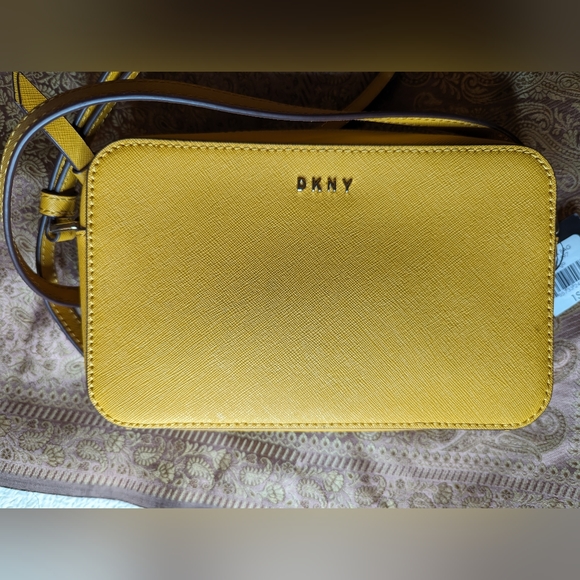 Dkny Bags Dkny Beautiful Yellow Crossbody Camera Bag Purse Poshmark